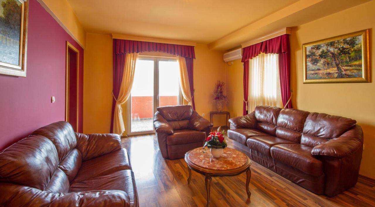 Apart Hotel Samardzic Τίβατ Δωμάτιο φωτογραφία