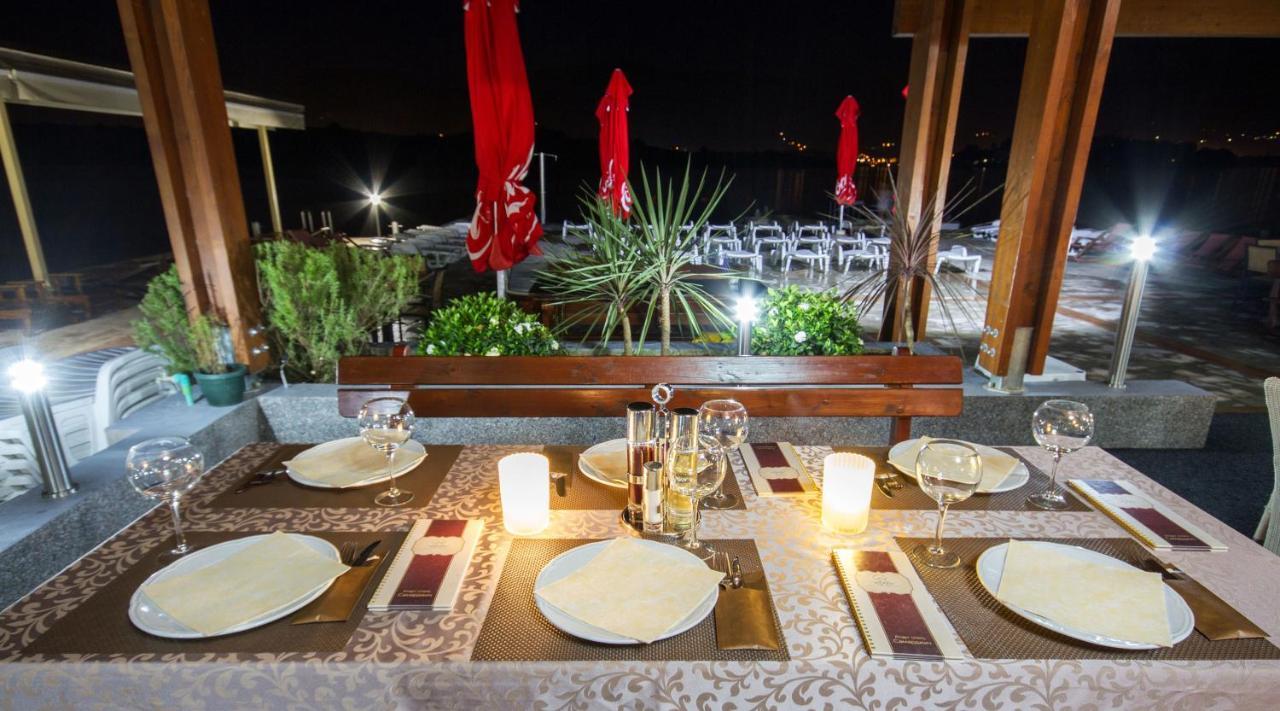 Apart Hotel Samardzic Τίβατ Εξωτερικό φωτογραφία