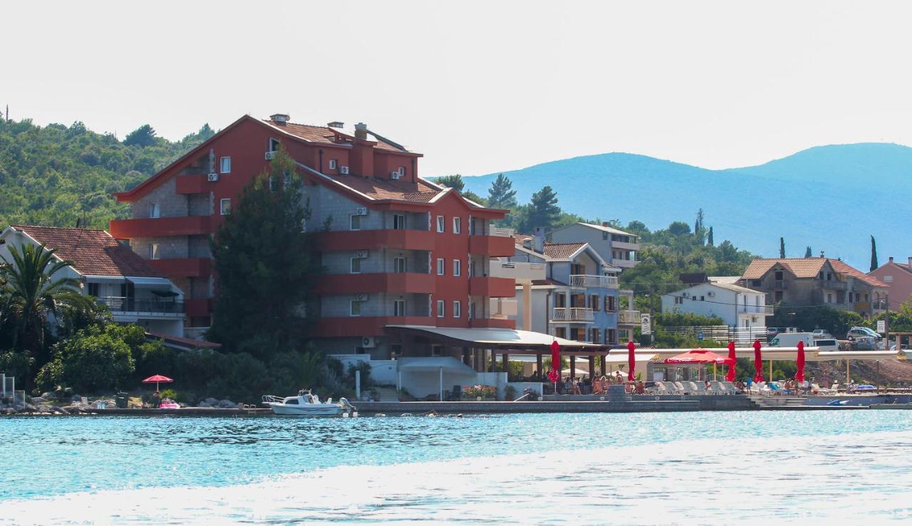 Apart Hotel Samardzic Τίβατ Εξωτερικό φωτογραφία