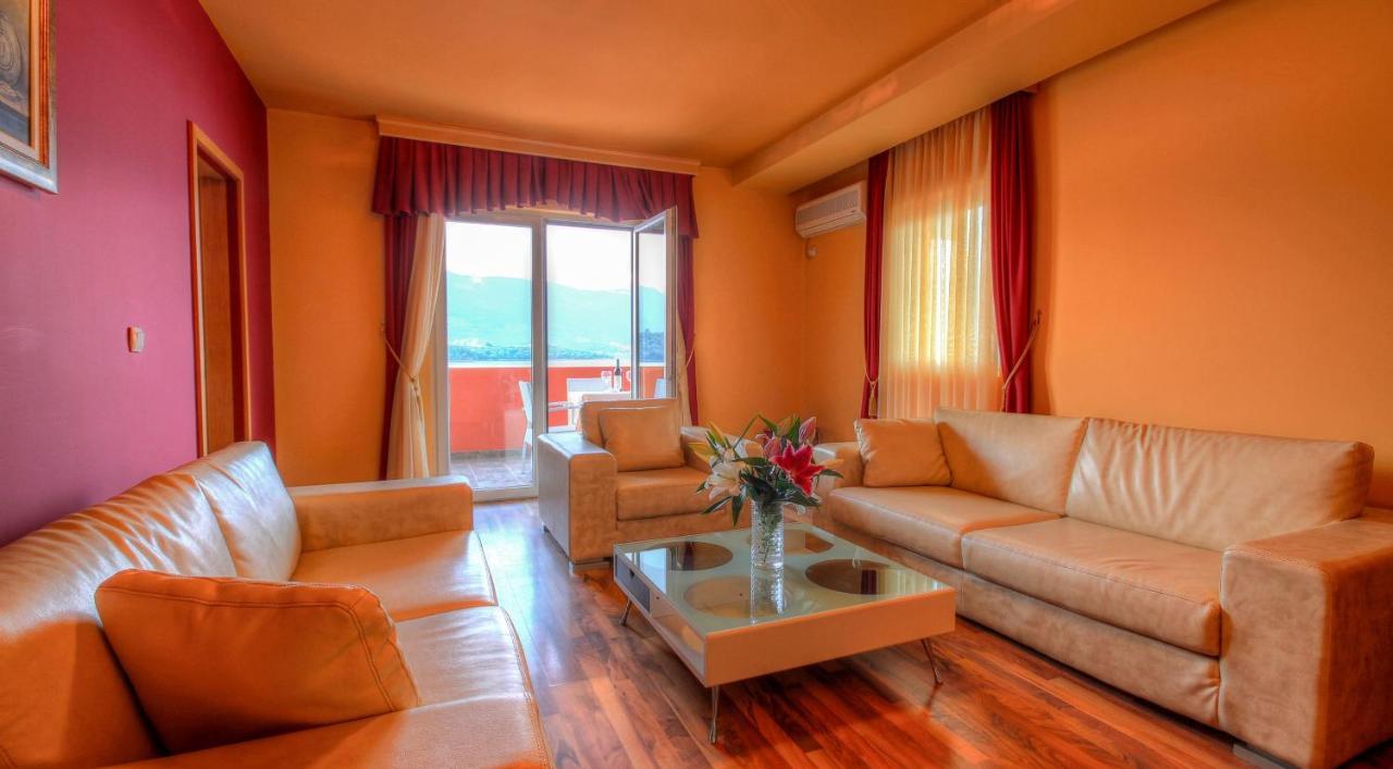 Apart Hotel Samardzic Τίβατ Δωμάτιο φωτογραφία
