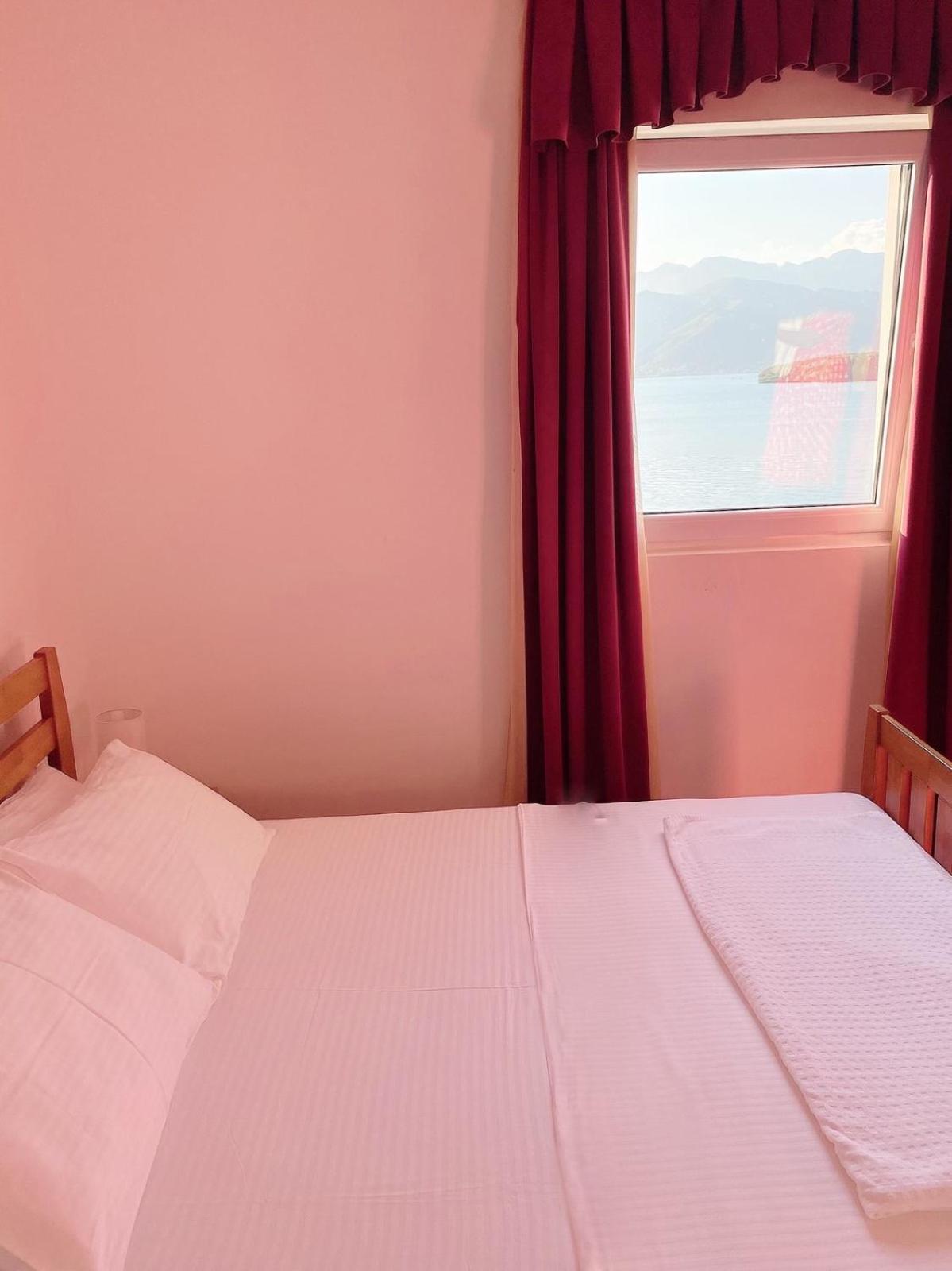 Apart Hotel Samardzic Τίβατ Εξωτερικό φωτογραφία